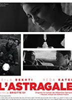 L'astragale (2015) Обнаженные сцены