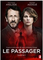 Le Passager (2014) Обнаженные сцены