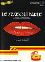 Le sexe qui parle (1975) Обнаженные сцены