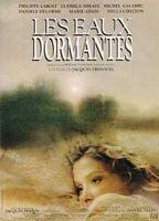 Les eaux dormantes (1992) Обнаженные сцены