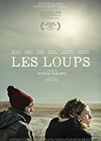 Les loups (2015) Обнаженные сцены