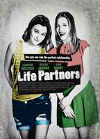 Life Partners (2014) Обнаженные сцены