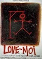Love-moi (1991) Обнаженные сцены