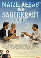 Matze, Kebab & Sauerkraut (2020) Обнаженные сцены