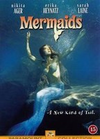 Mermaids  (2003) Обнаженные сцены