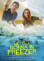Metti la nonna in freezer (2018) Обнаженные сцены