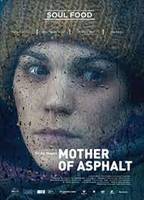 Mother of Asphalt (2010) Обнаженные сцены