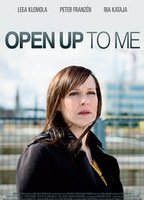 Open Up to Me (2013) Обнаженные сцены