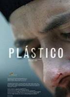Plástico (2015) Обнаженные сцены