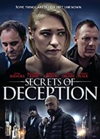 Secrets of Deception (2017) Обнаженные сцены
