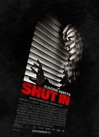 Shut In (2016) Обнаженные сцены