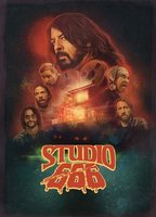 Studio 666 (2022) Обнаженные сцены