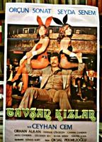 Tavsan kizlar (1976) Обнаженные сцены