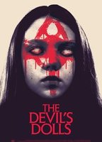 The Devil's Dolls (2016) Обнаженные сцены