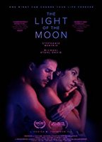 The Light of the Moon (2017) Обнаженные сцены