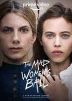 The Mad Women's Ball (2021) Обнаженные сцены