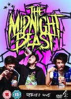The Midnight Beast 2012 фильм обнаженные сцены