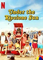 Under the Riccione Sun (2020) Обнаженные сцены