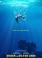 Under the Silver Lake (2018) Обнаженные сцены