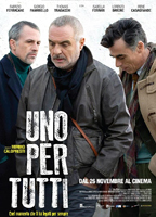 Uno per tutti (2015) Обнаженные сцены