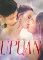 Upuan (2023) Обнаженные сцены