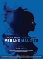 Verano maldito (2011) Обнаженные сцены