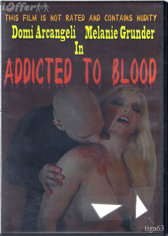 Addicted To Blood (2011) Обнаженные сцены