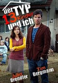 Der Typ, 13 Kinder & ich (2009) Обнаженные сцены