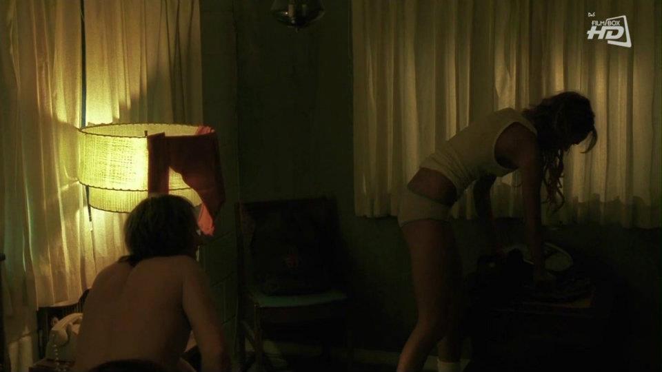 Ариэль Кеббел nude pics.