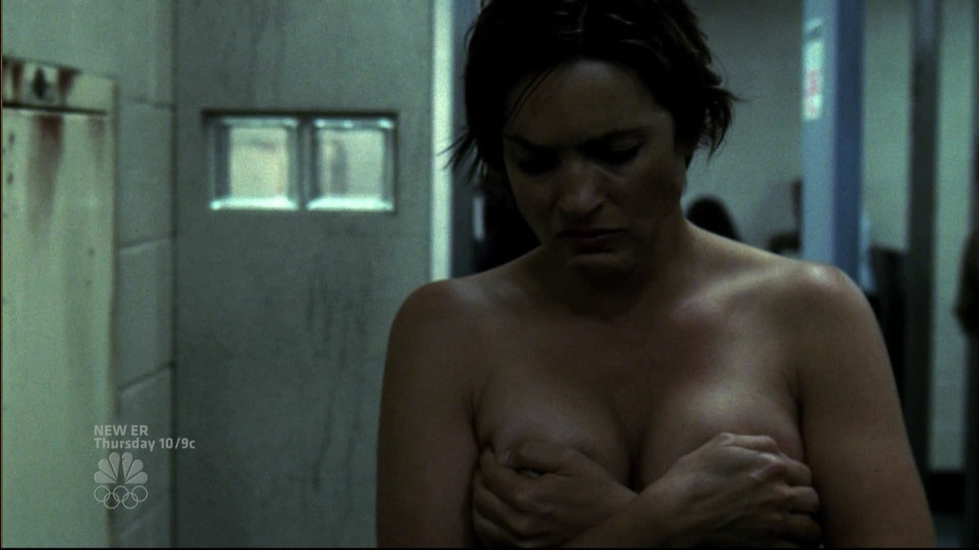 Mariska Hargitay Nude Scene