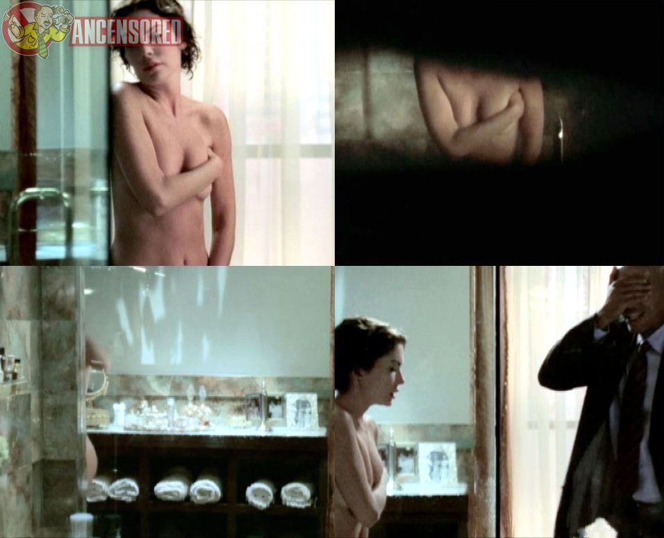 Лара Флинн Бойл nude pics.