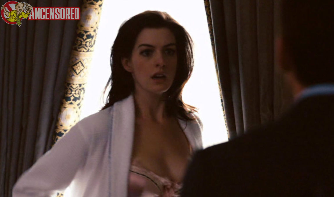 Anne Hathaway Nude Scenes