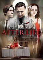 After.Life 2009 фильм обнаженные сцены