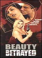 Beauty Betrayed (2002) Обнаженные сцены