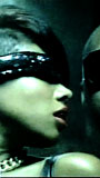 Blindfold Me (2006) Обнаженные сцены