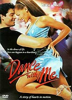 Dance with Me (1998) Обнаженные сцены