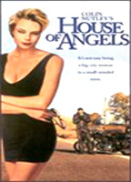 Дом ангелов (1992) Обнаженные сцены