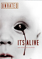 It's Alive (2009) Обнаженные сцены