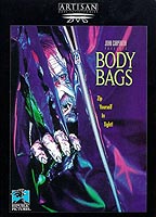 John Carpenter's Body Bags (1993) Обнаженные сцены