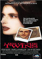 Lies of the Twins (1991) Обнаженные сцены