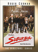 Suburbia (1984) Обнаженные сцены