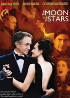 The Moon and the Stars (2007) Обнаженные сцены