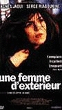 Une femme d'extérieur (2000) Обнаженные сцены
