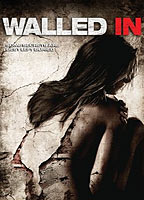 Walled In (2009) Обнаженные сцены