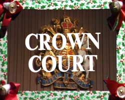 Crown Court обнаженные сцены в ТВ-шоу