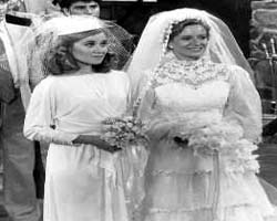 The Brady Brides обнаженные сцены в ТВ-шоу