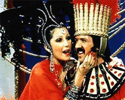 The Sonny & Cher Comedy Hour (1971-1974) Обнаженные сцены