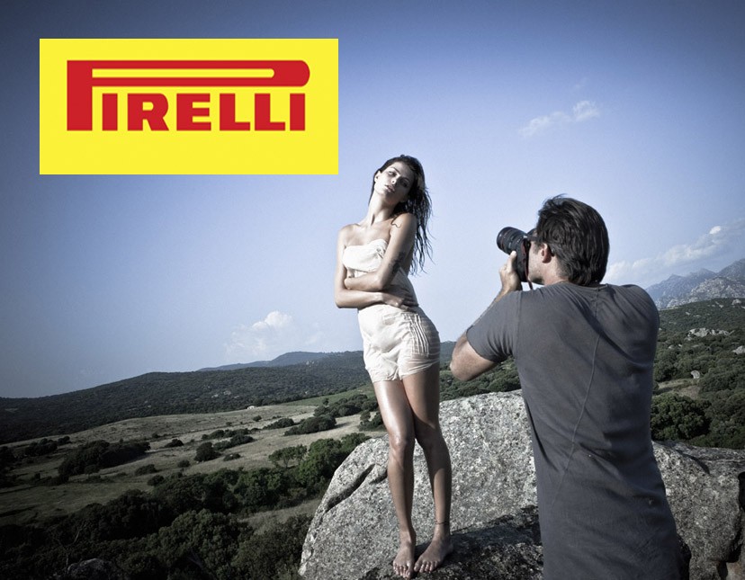 The Making of the Pirelli 2012 Calendar (2011) Обнаженные сцены