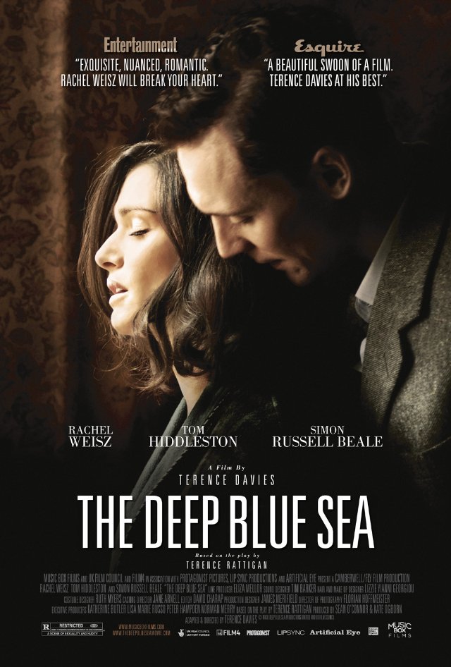 The Deep Blue Sea (2011) Обнаженные сцены