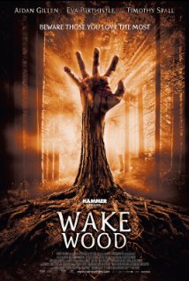 Wake Wood (2011) Обнаженные сцены